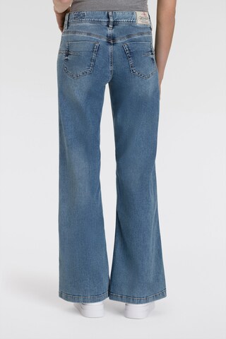 Herrlicher Flared Jeans in Blue