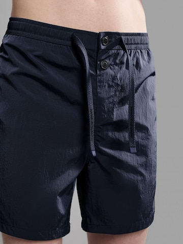 NAPAPIJRI Board Shorts in Blue