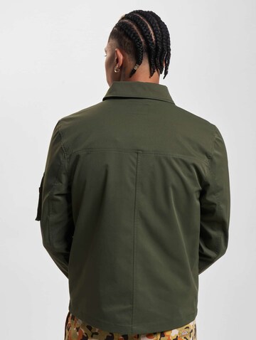 ALPHA INDUSTRIES - Ajuste estrecho Chaqueta de entretiempo en verde