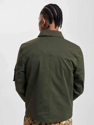 ALPHA INDUSTRIES Слим Демисезонная куртка в Зеленый