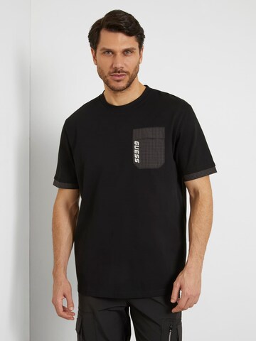 GUESS T-Shirt in Schwarz