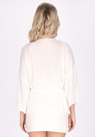 IZIA Kimono - Biela