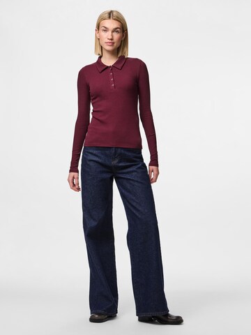 PIECES Shirts 'KITTE' i rød