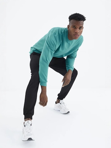 Tommy Life - Fato de jogging em cinzento