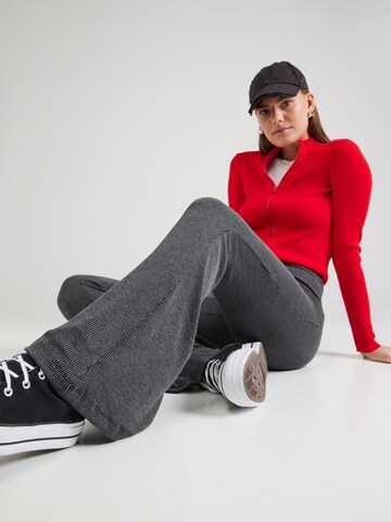 Monki Flared Broek in Zwart