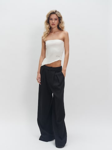 Wide leg Pantaloni con pieghe 'Thalisa' di millane in nero