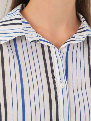 Bigdart - Blusa em azul