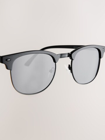 Next Sonnenbrille in Schwarz