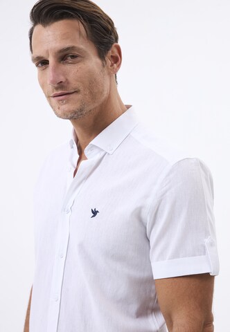 Coupe regular Chemise Felix Hardy en blanc