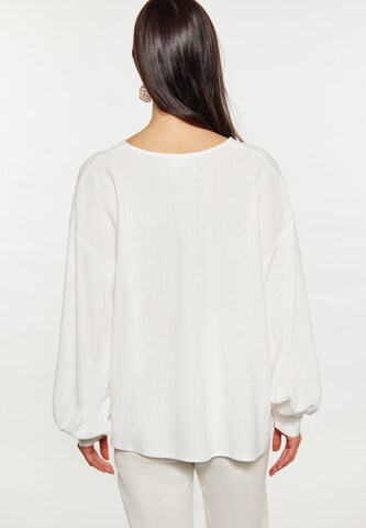 Usha Блуза в бяло