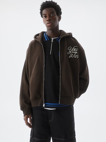 Pull&Bear Sweat jacket in Brown: front