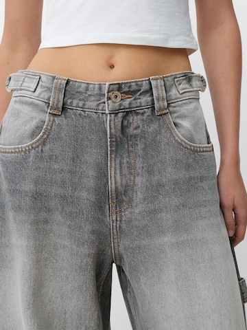 Wide leg Jeans di Bershka in grigio