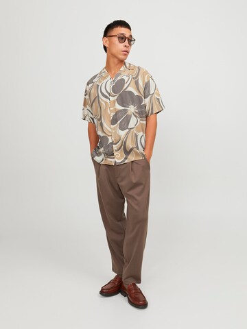 JACK & JONES - Ajuste confortable Camisa 'Palma Resort' en beige