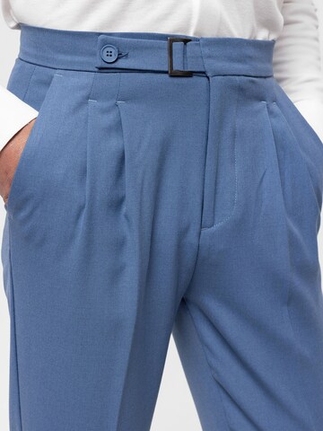 Slimfit Pantaloni di Dandalo in blu