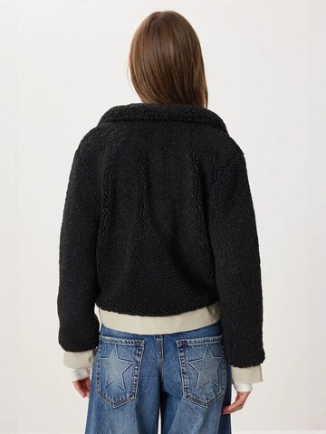 Happiness İstanbul Between-season jacket in Black