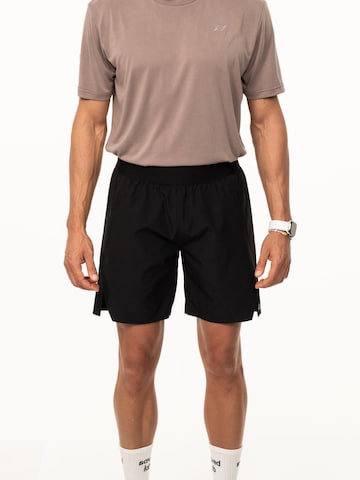 saved lab Regular Workout Pants 'SL-450 Short Black' in Black