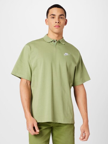 Nike Sportswear Shirt in Groen: voorkant