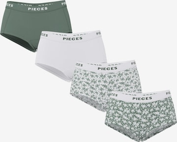 PIECES Boyshorts in Green: front