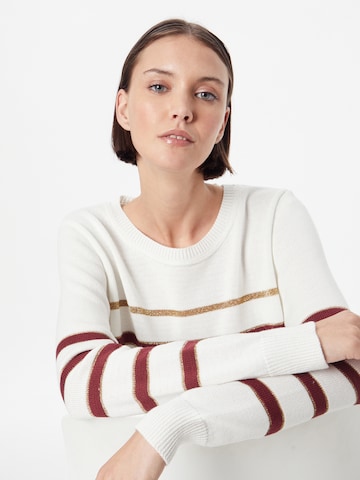 ABOUT YOU Sweater 'Marla' in White