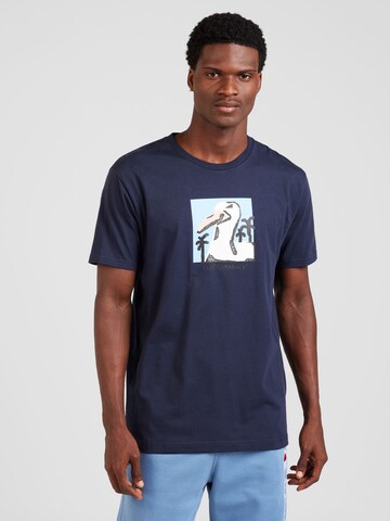 Cleptomanicx T-Shirt 'Souvenir' in Blau: Vorderseite