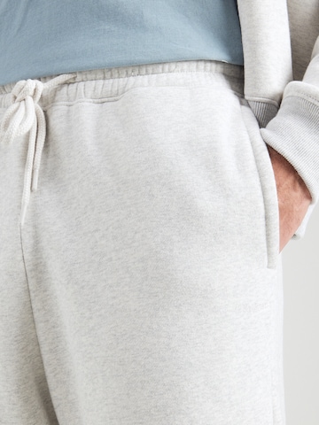 Baggy Pantalon HOLLISTER en gris