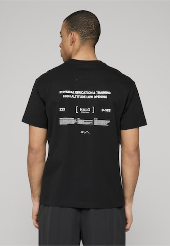 HALO Shirt in Zwart: voorkant