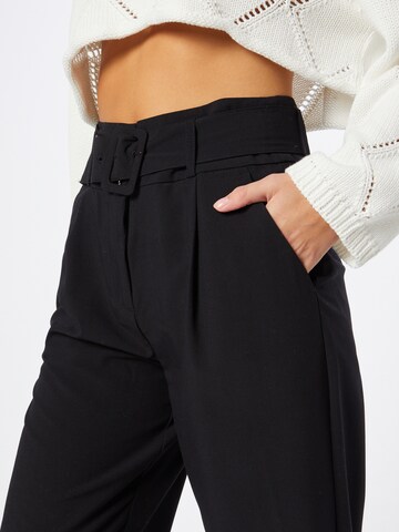 VILA Regular Pleat-Front Pants 'BILYANA' in Black