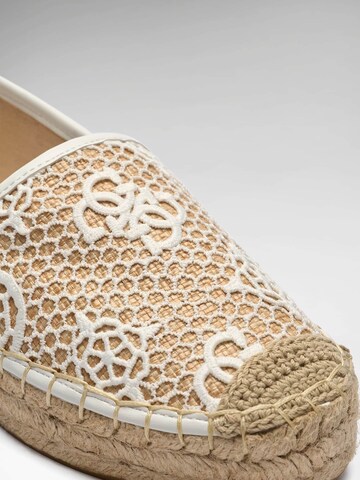 GUESS Espadrilles 'Joelynn' in White