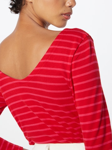 GAP Shirt in Red