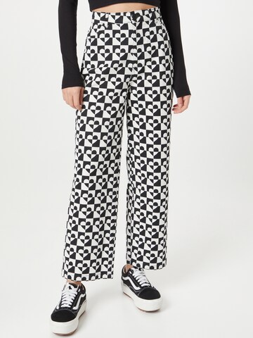 Monki Regular Trousers in Black: front