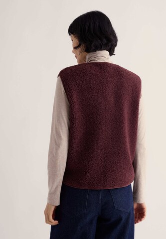 Gilet 'Penpol' di Seasalt Cornwall in marrone