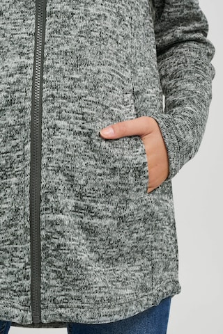 Oxmo Fleece Jacket 'Kaira' in Grey