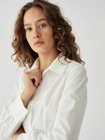 Noella Paita ' N-Loyce Shirt ' värissä valkoinen