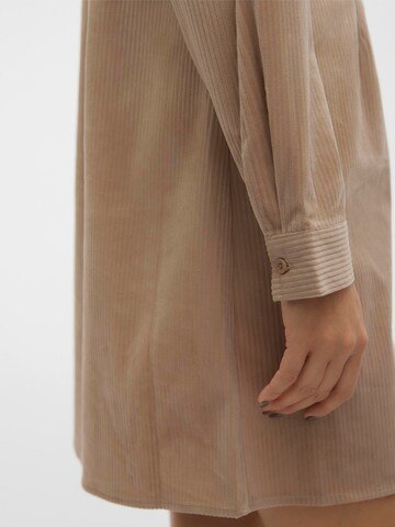 VERO MODA Shirt dress 'TRIM' in Beige