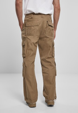 Loosefit Pantaloni cargo di Brandit in beige