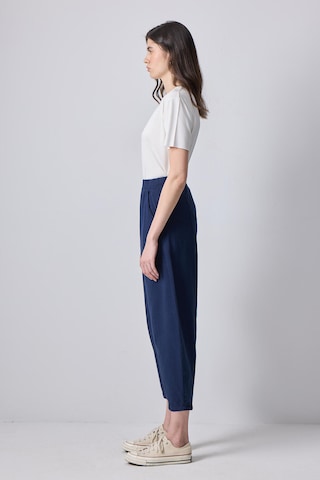 Touche Prive Tapered Trousers in Blue