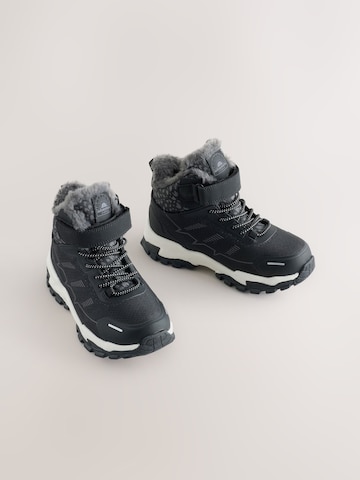 Next Snow boots in Black