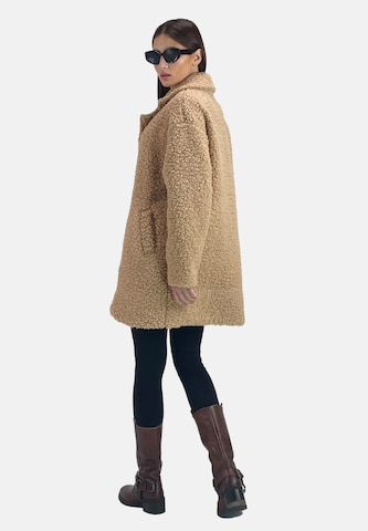 Elara Jacke in Beige