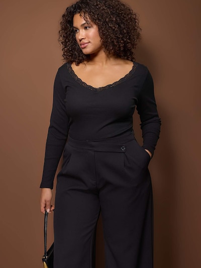 Trendyol Curve T-shirt en XXL en noir, Vue avec produit