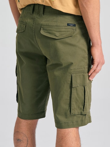 Regular Pantalon cargo Funky Buddha en vert