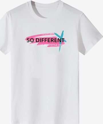 T-shirt 'Women Pink & Cyan Brush Stroke Slogan Print T-Shirt' LapaPlus en blanc : devant
