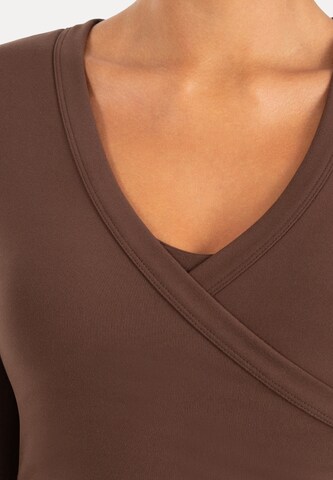 T-shirt 'Niora' Smilodox en marron