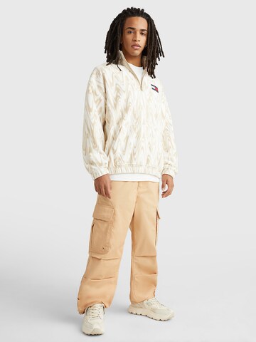 Tommy Jeans Loose fit Cargo Pants 'Aiden' in Beige