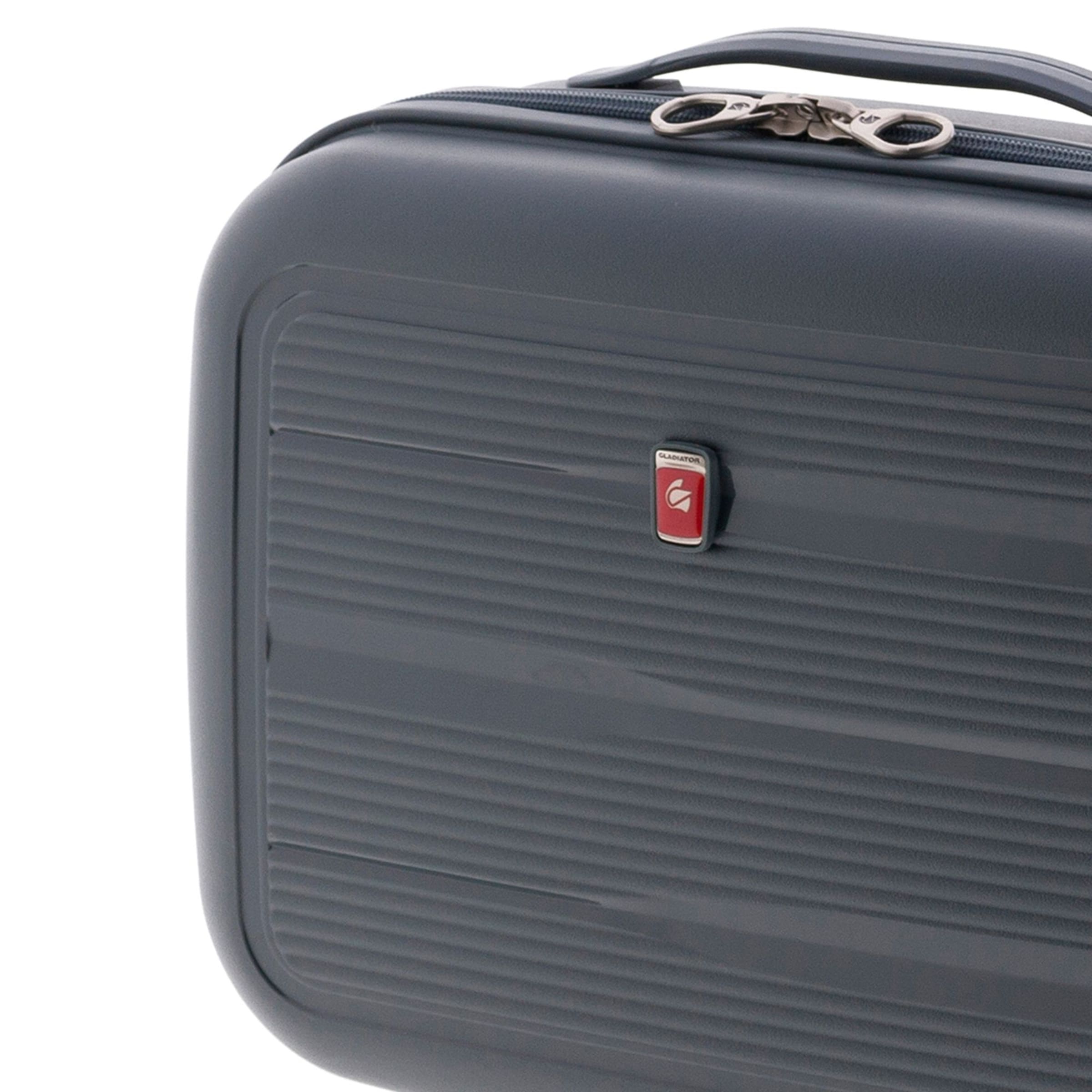 Gladiator Toiletry Bag in Green