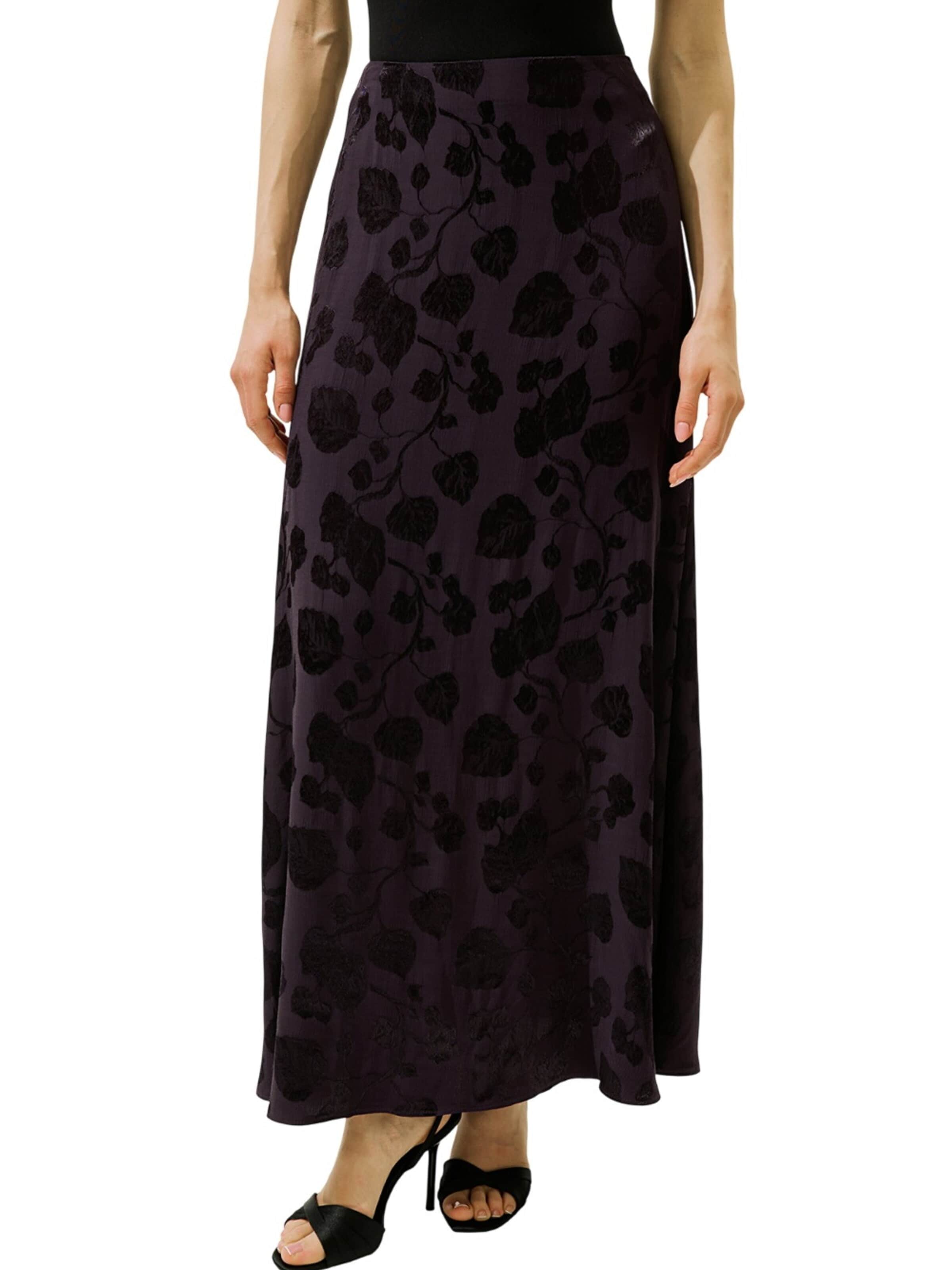 MANUKA Skirt in Purple: front
