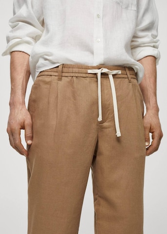 MANGO MAN Tapered Housut 'Romelino' värissä beige