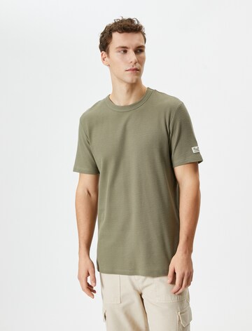 Koton Shirt in Groen: voorkant