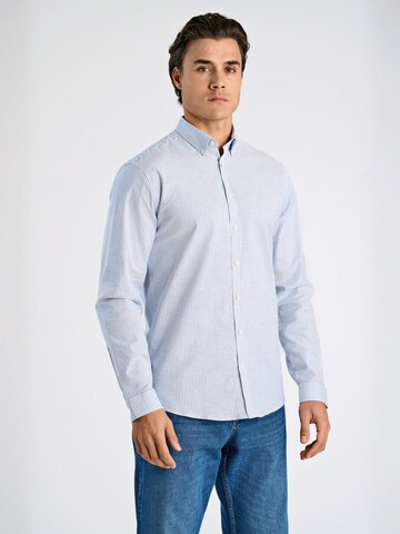 Coupe regular Chemise Lindbergh en bleu