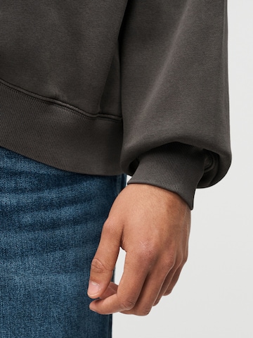 Abercrombie & Fitch Bluzka sportowa 'ESSENTIAL' w kolorze szary