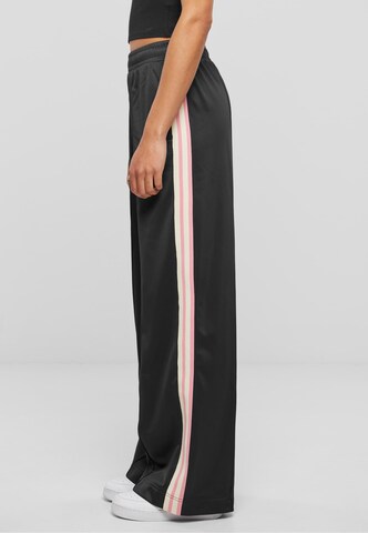 Urban Classics Wide leg Broek in Zwart